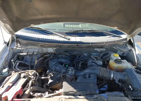 2014 Ford F-150 Xl z USA, uszkodzony, nr VIN 1FTMF1CM5EFA62082